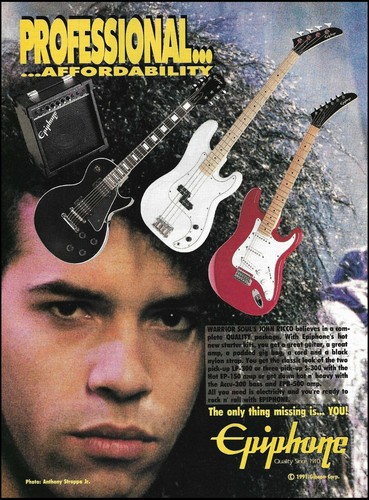 Pubblicità chitarra warrior - chitarra,